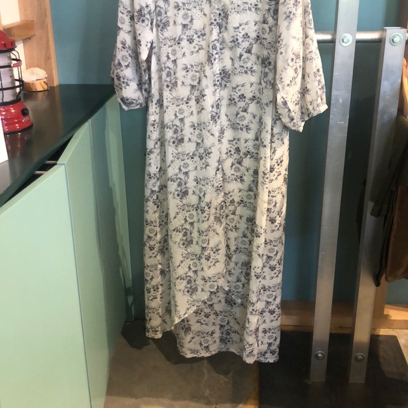 OOAK cape/shall made by designer in Jaipur - Picture 3 of 8